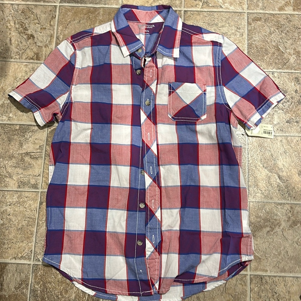 *$2 with bundle* NWT button up